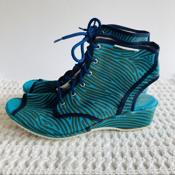 BOROSANA canvas lace up rare vintage shoe - Picture 3 of 6